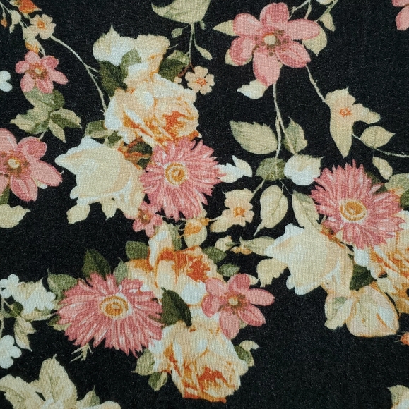 Long Sleeved top - Picture 7 of 7